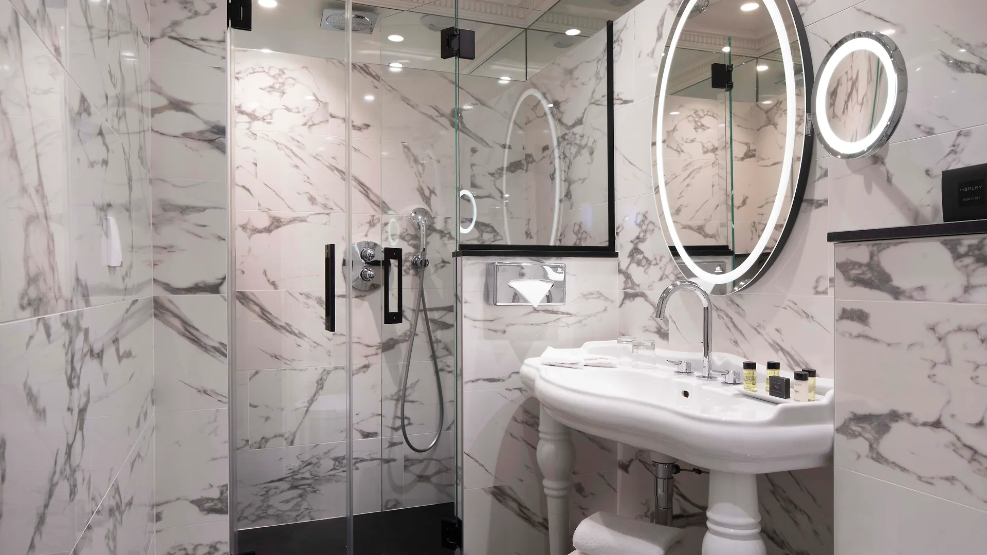 Des Grands Hommes Hotel Paris