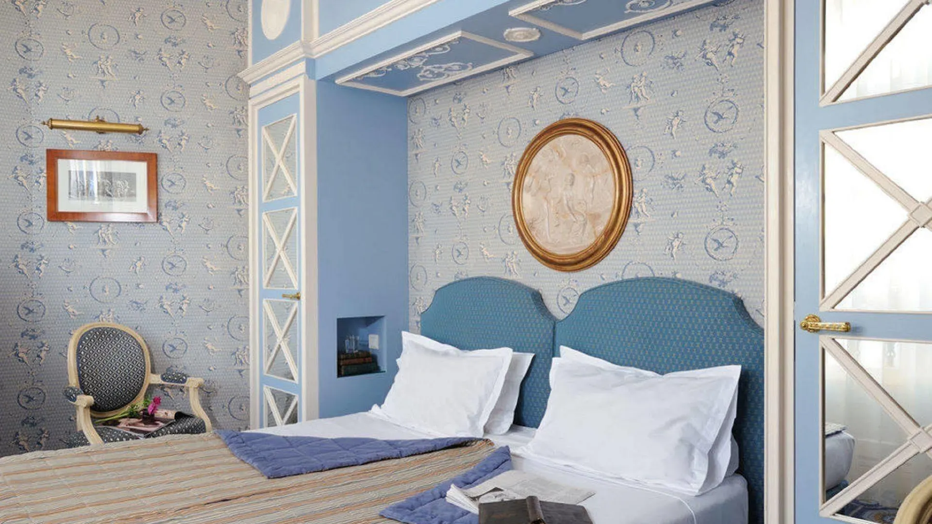Hotel Des Grands Hommes Paris
